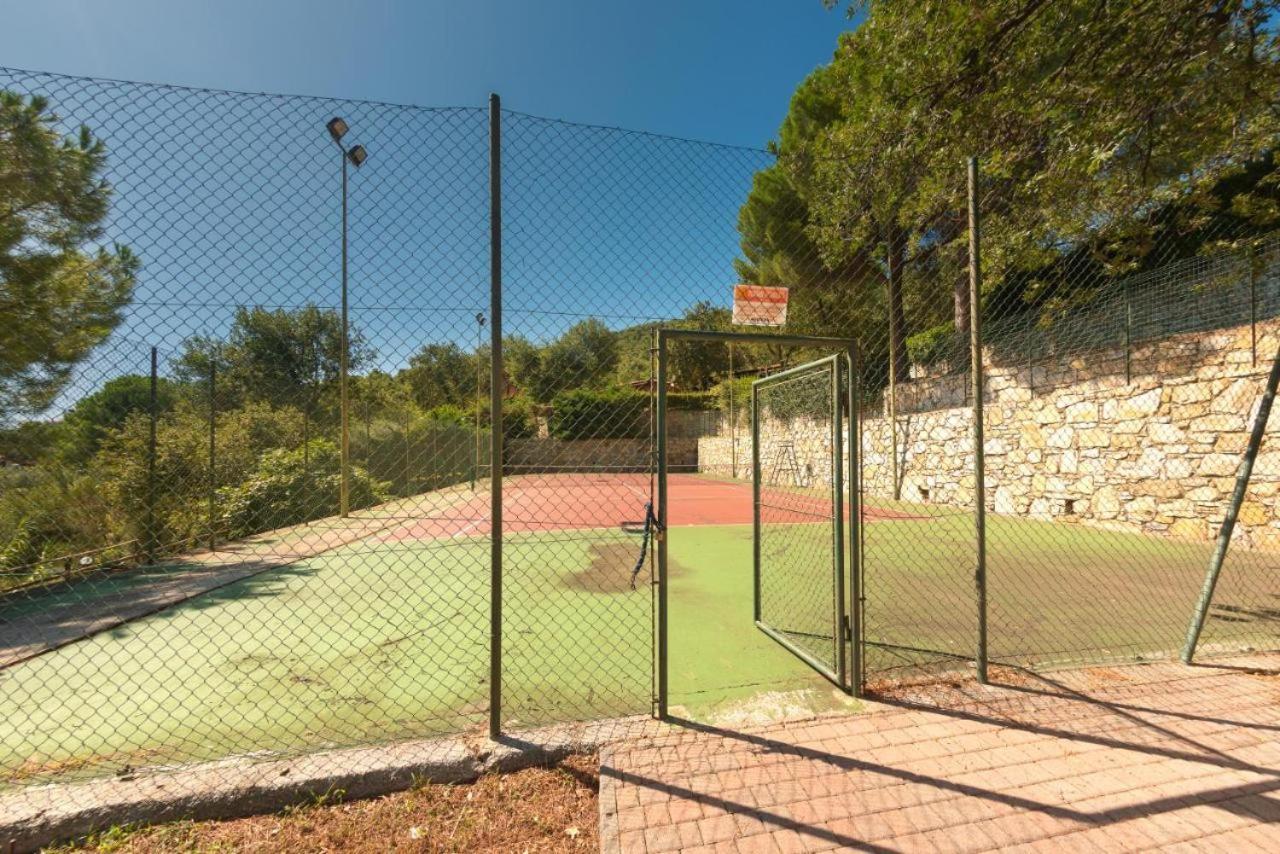 Villino Garden & Pool Hotel Andora Exterior photo